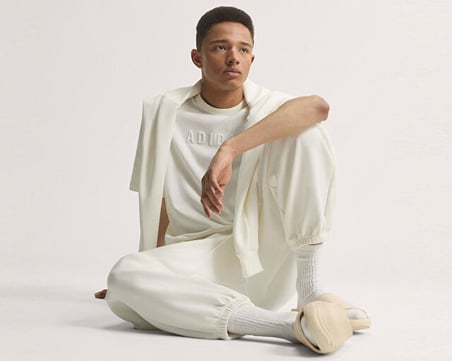 Adidas M SL GFX T Erkek Günlük Tişört KR1350 Beyaz