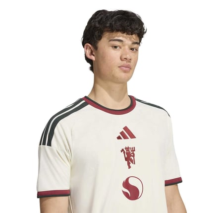 KA6876-E adidas Manchester United 26-27 Erkek Forması Bej