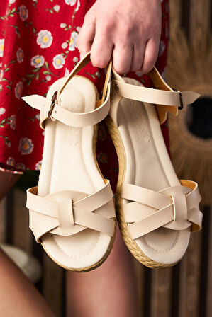 Günlük Kadın Sandalet Bilek Tokalı Yumuşak Rahat Ortopedik Alçak Tabanlı Esnek Ayakkabı 407