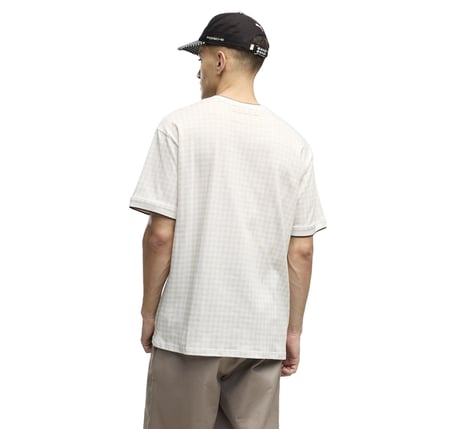 637104-05 Puma Pl Lifestyle Tee Erkek T-Shirt Beyaz