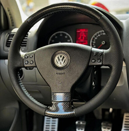 VOLSWAGEN GOLF 5-POLO ARACA ÖZEL DİKMELİ DİREKSİYON KILIFI(MİCROFİBER CARBON-NOKTALI)