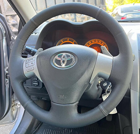 TOYOTA AURİS 2006-2010 ARACA ÖZEL DİKMELİ DİREKSİYON KILIFI (AÇIKLAMAYI OKUYUNUZ)