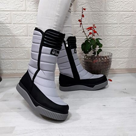 Benetton 50027 Gri-Siyah İçi Kürklü Fermuarlı Kaymaz Kadın Kar Botu