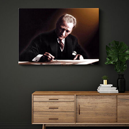 Atatürk ve İmza Anı - Tarihi Belge Hazırlarken Kanvas Tablo