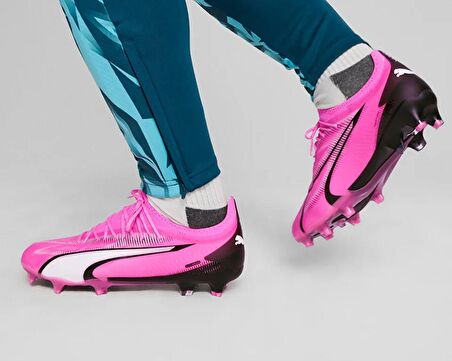 Puma Ultra Ultimate Fg/Ag Erkek Çim Zemin Kramponu 10774401 Pembe