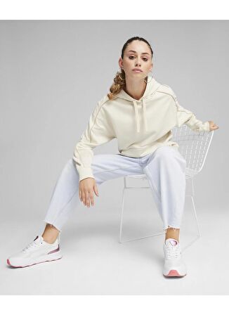 Puma 67788587 HER Hoodie TR Beyaz Kadın Kapüşon Yaka Regular Fit Sweatshirt
