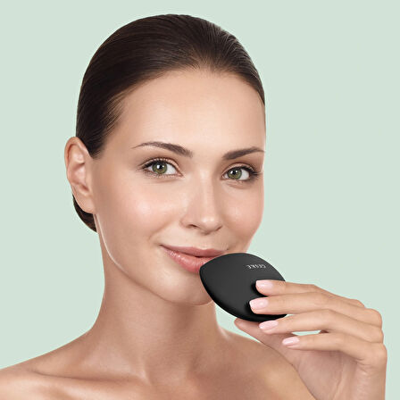 Anında Belirginlik Sağlayan Dudak Dolgunlaştırıcı Ve Güçlendirici | Lip Volumizer & Booster