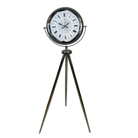 Krom Motifli 150 x 45 Cm Metal Tripod Ayaklı Saat iegxx