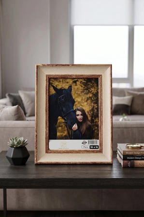 Rustik Seri 10 x 15 Desenli Krem Fotoğraf Çerçevesi Camlı Dekoratif Duvar&Masa Plastik Çerçeve