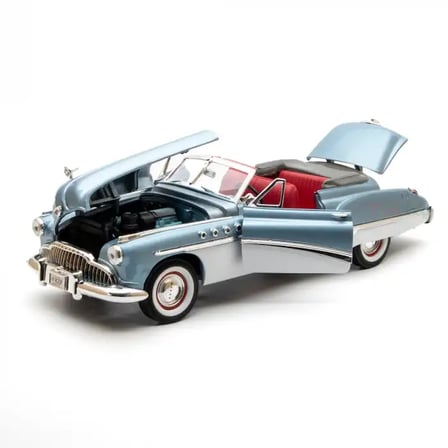 1949 Buick Roadmaster Convertible - Light Blue 1:18 Scale Diecast Model Car  Motormax