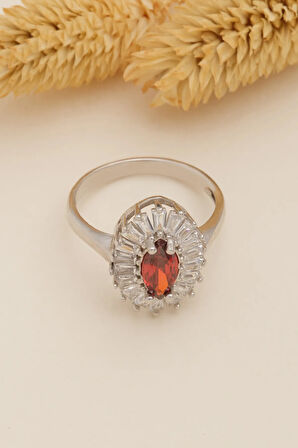 Kadın Gümüş Yüzük - Mekik Model Yakut Taşlı Baget Süslemeli Rodyumlu Kadın Yüzük