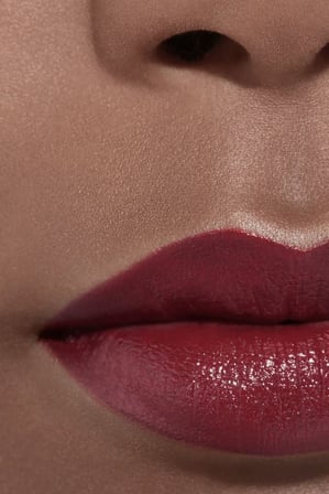 Chanel Rouge Allure L'extraıt 838