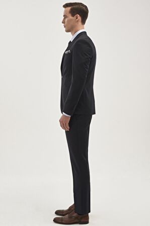 Erkek Lacivert Ekstra Slim Fit Dar Kesim Kırlangıç Yaka Yünlü Su Ve Leke Tutmayan Nano Takım Elbise