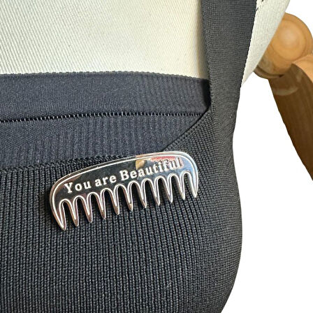 Uretti - Melik 9215 4184 You Are Beautiful Yazılı Çelik Tarak Broş / Yaka İğnesi