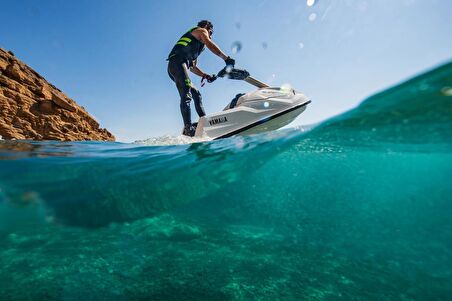 YAMAHA SUPER JET SJ1050-A JETSKI