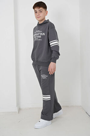 Erkek Çocuk İki İplik Kumaş Kapüşonlu Baskılı Eşofman Takımı