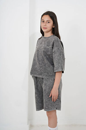 Kız Çocuk Oversize Yıkamalı İki İplik Kumaş Şortlu Takım