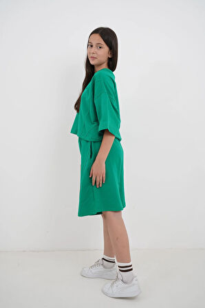 Kız Çocuk Yeşil İki İplik Kumaş Bisiklet Yaka Şortlu Takım