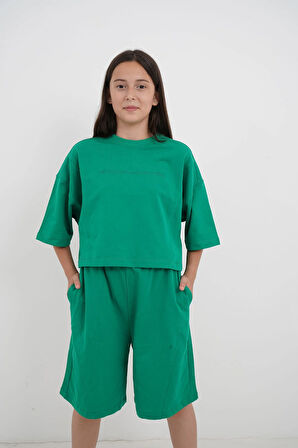 Kız Çocuk Yeşil İki İplik Kumaş Bisiklet Yaka Şortlu Takım