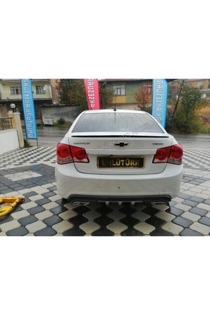 Chevrolet Cruze Bagaj Üstü Spoiler - Spoyler Piano Black