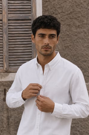 Erkek Minimal Baskılı Oversize Dokulu Gömlek Beyaz
