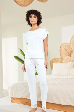 Aydoğan Kadın Beyaz %95 Lyocell %5 Elasthan Dantel Detaylı Pijama Takımı
