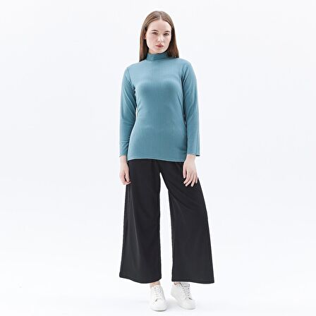 Kadın Dik Yakalı Fitilli Uzun Kollu Tişört