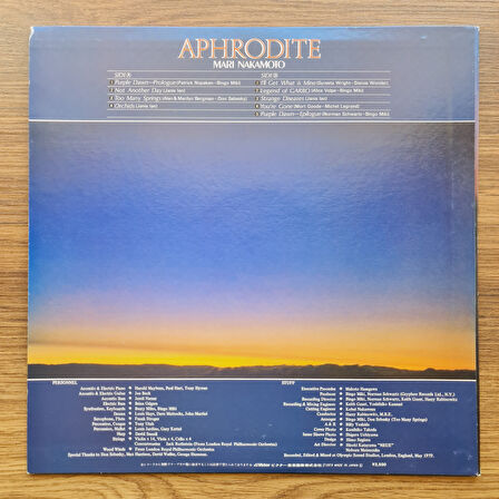 Mari Nakamoto – Aphrodite