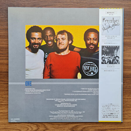 The Crusaders – Standing Tall