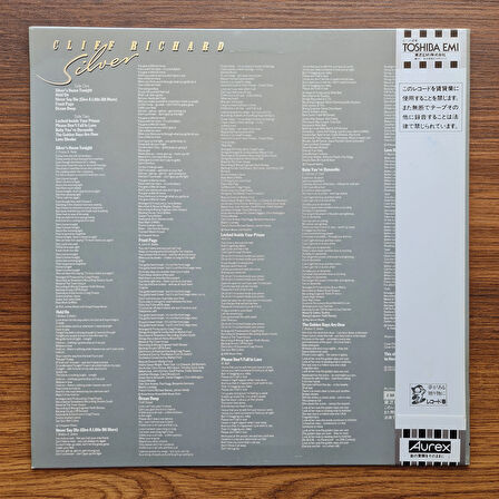 Cliff Richard – Silver