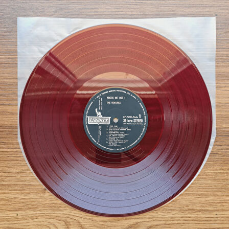 The Ventures – Knock Me Out!