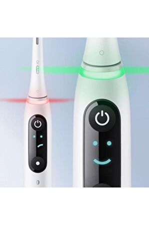 Oral-B iO 8 Şarjlı Diş Fırçası Seti 2'li - Beyaz/Mor 