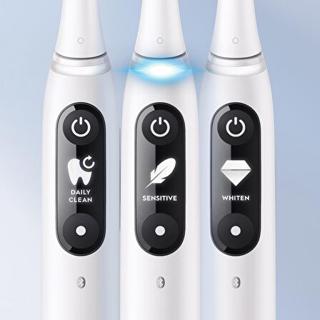 Oral-B iO 7 Şarjlı Diş Fırçası - Beyaz