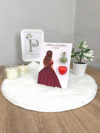 ​Pamuğum Atelier Mini Kalp Şişeli ve Kalp Çikolatalı Misafirler İçin Kına Hediyeliği (15 Adet)
