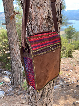 Otantik Dokuma Tokalı Kilim Desen Çanta