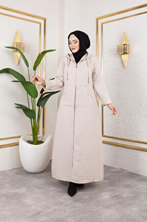 Kadın Kapüşonlu Fermuarlı Cepli Bej Kapitone Uzun Kap