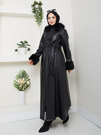 Kadın Kürk Detaylı Uzun Astarlı Siyah Kap 