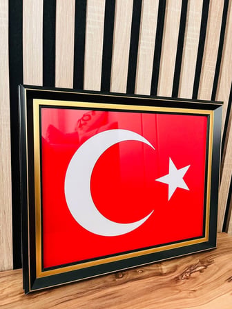 Lüks Çerçeveli El Yapımı Türk Bayrağı Makam ve Ofis Hediyesi