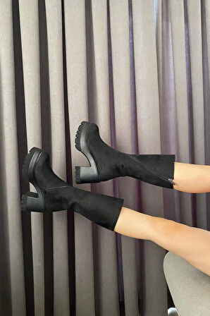 Kadın Gabri Siyah Süet Döner Fermuarlı Çizme