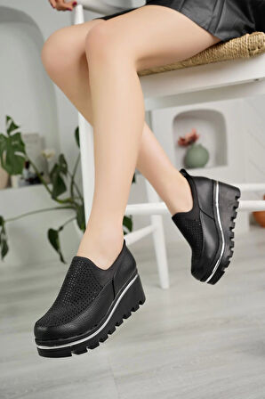 Nesil Shoes Wiss 570 Siyah Dolgu Topuk Kadın Ayakkabı