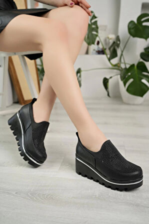 Nesil Shoes Wiss 570 Siyah Dolgu Topuk Kadın Ayakkabı