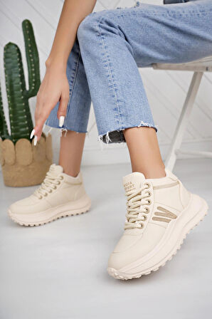 Guja 24K317 4 Bej Bağcıklı Hafif Fashion Kadın Bot