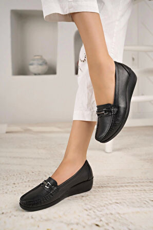 Castle Black 9007 Siyah Hakiki Deri Günlük Kadın Ayakkabı