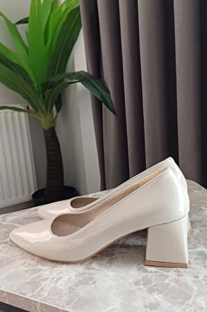 Kadın Nova Krem Rugan 6,5 cm Kalın Topuklu Stiletto