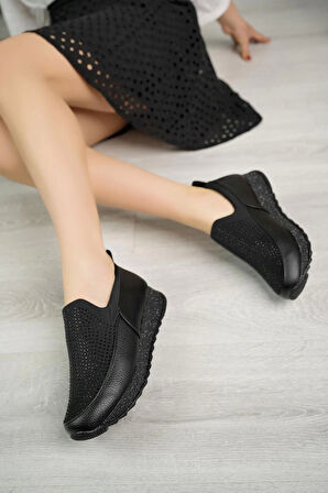Nesil Shoes Wiss 530 Siyah Strech Taşlı Kadın Ayakkabı