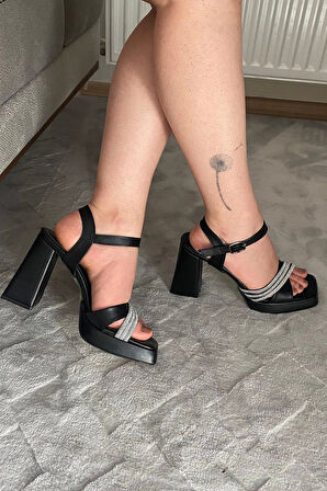 Kadın Ponti Bej Çapraz Bantlı Taşlı 10 cm Platfom Topuklu Aykkabı