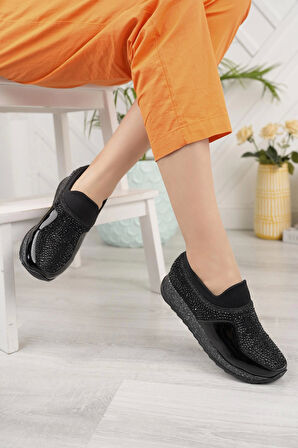 Nesil Shoes Lujo 35 Siyah Rugan Taşlı Kadın Ayakkabı