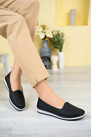 Nesil Shoes Ayzen 130 Siyah Anatomik Kadın Ayakkabı