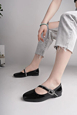 Nesil Shoes Swell 20821 Siyah Rugan Tokası Taşlı Kadın Babet