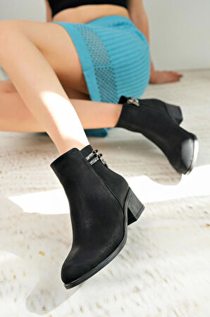 Nesil Shoes Bln 5701 Siyah Zümrüt Taşlı Topuklu Kadın Bot